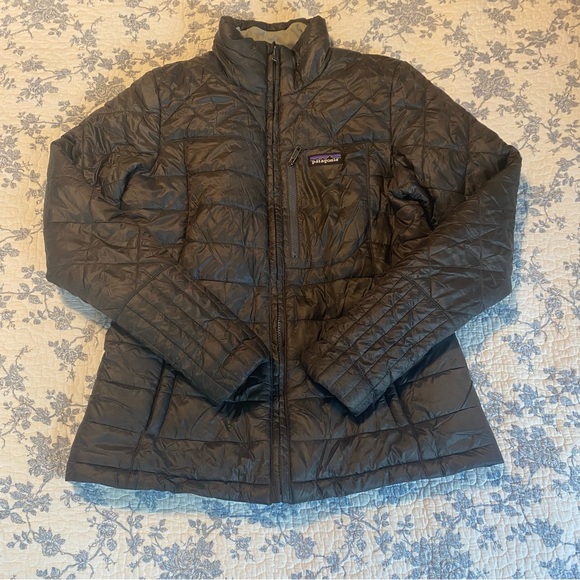 Patagonia Women’s Radalie Insulated Puffer Jacker Dark Gray Size Small - Picture 1 of 13